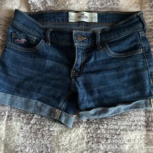 Hollister Co. Women’s Denim Shorts
Low rise